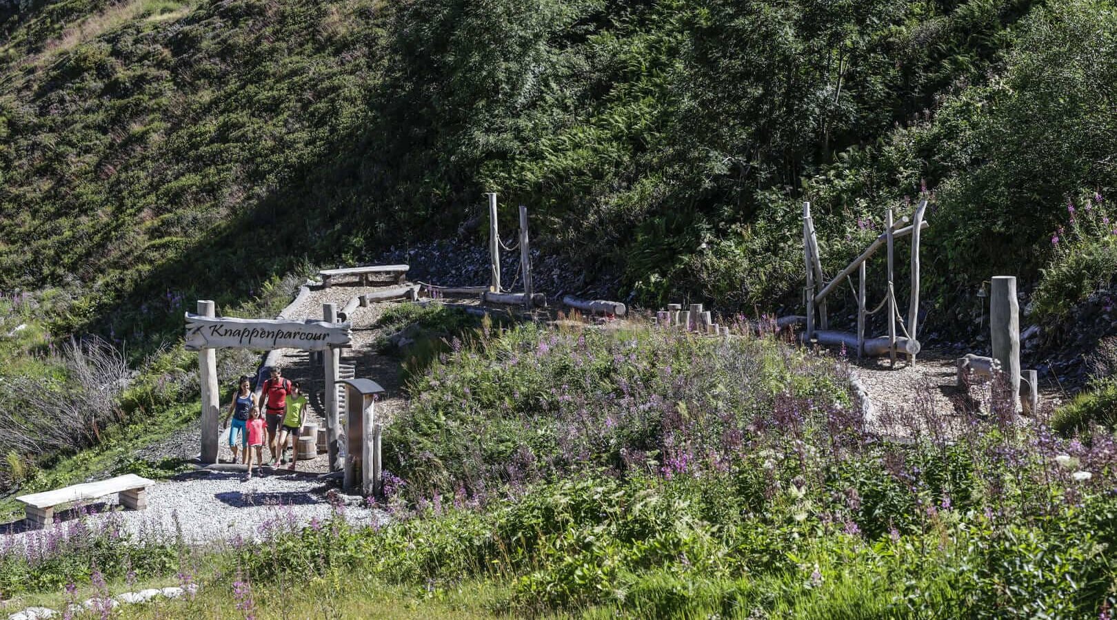 Barfusswanderweg-Spieljoch-Fuegen-7822